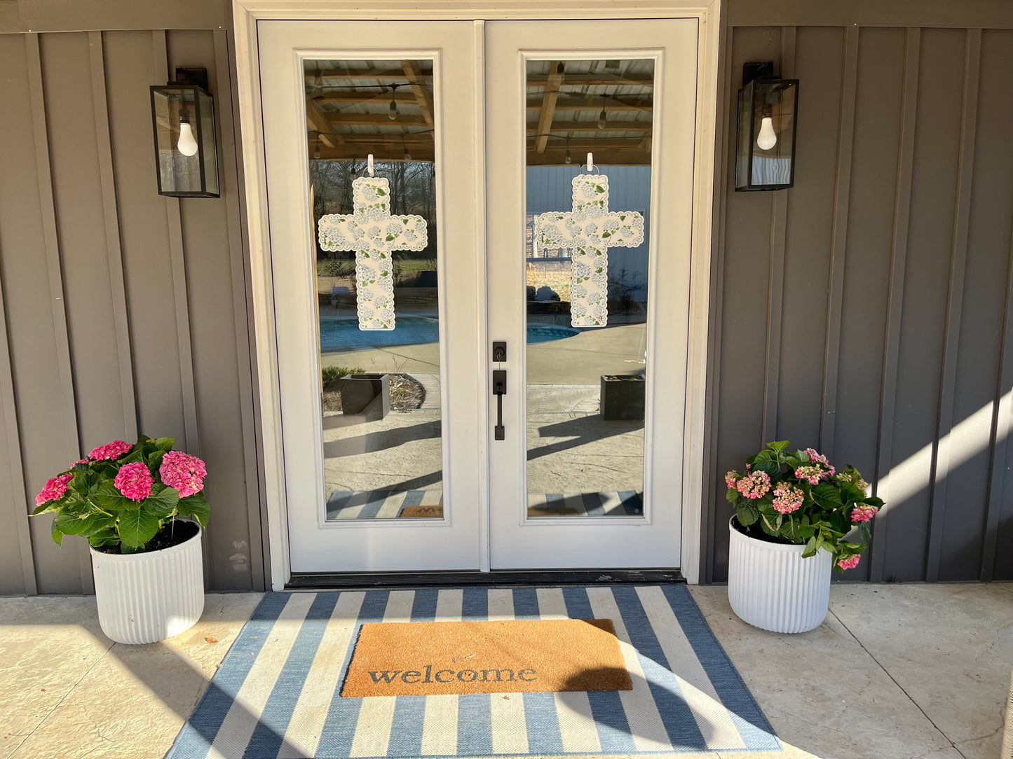 BOGO!! Grace & Hydrangeas door hanger