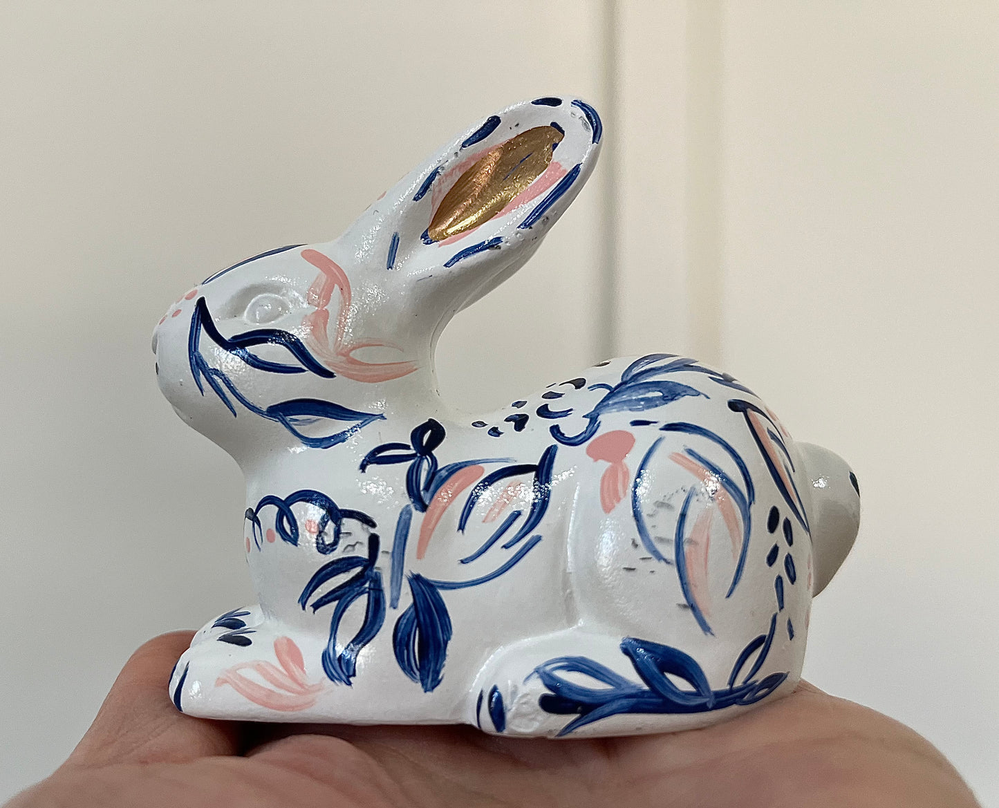 “Chinoiserie” Cement Bunny Set