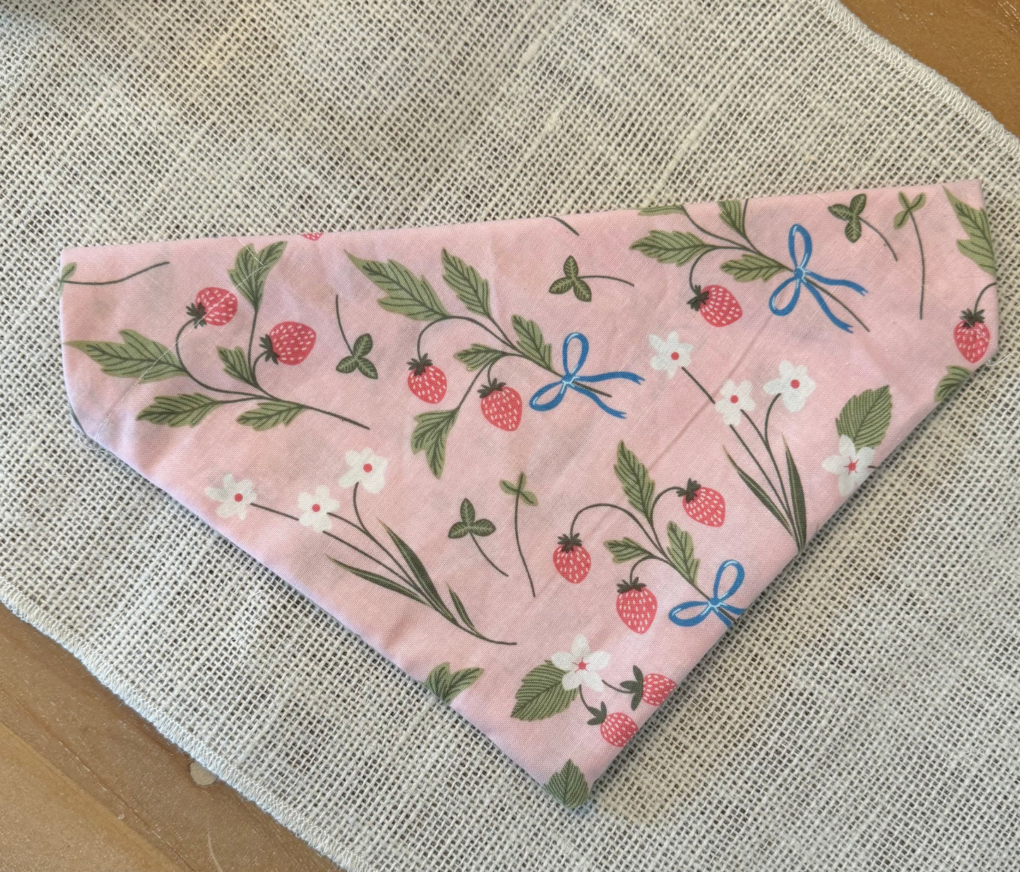 Berry Bandana